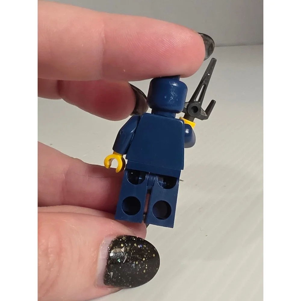 Lego Minifigure Small Dark Blue‎ Fair Quat Alien Conquest alc011